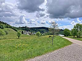 Blick auf eine Siedlung (Foto: Rosina Kaltenbach)